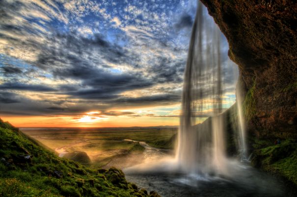 Фотообои Водопад у заката