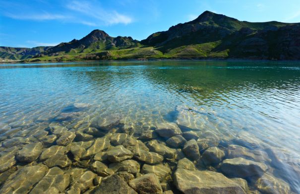 Фотообои Камни под водой