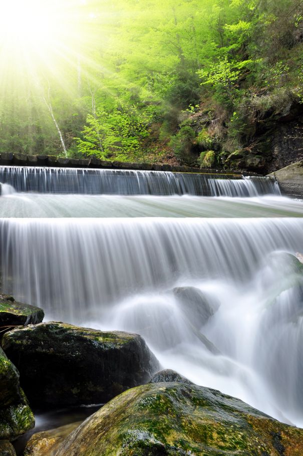 Фотообои Плавный водопад